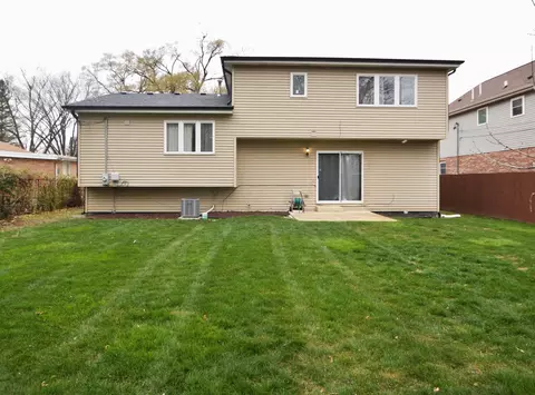 Exterior - 16023 Trumbull Ave, Markham, IL 60428 photo 2 of 2