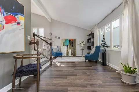 Entry Way - 16023 Trumbull Ave, Markham, IL 60428 photo 3 of 4