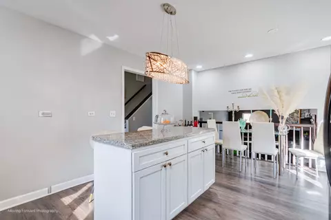 Kitchen - 16023 Trumbull Ave, Markham, IL 60428 photo 2 of 4
