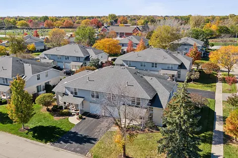 17002 E Circle Dr #17002, Tinley Park, IL 60477