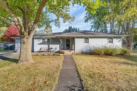 257 Richards St, Seneca, IL 61360