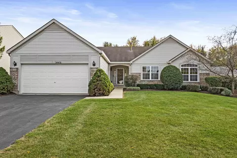 14451 Etchingham Dr, Lockport, IL 60441 photo 2