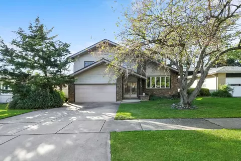 9728 Major Ave, Oak Lawn, IL 60453