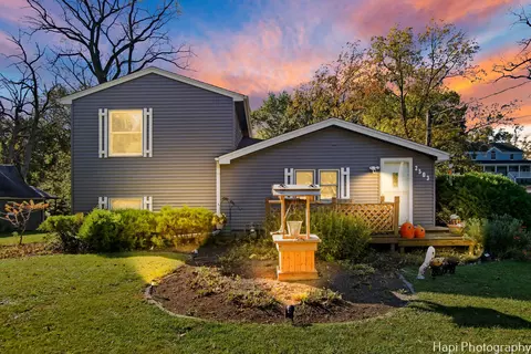 2503 11th St, Winthrop Harbor, IL 60096