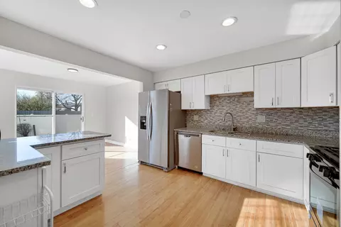 Kitchen - 1167 Longford Rd, Bartlett, IL 60103 photo 1 of 3