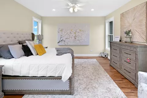 Bedroom - 7 Willow Way, Ottawa, IL 61350 photo 1 of 3