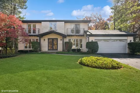 590 Euclid Ct, Highland Park, IL 60035