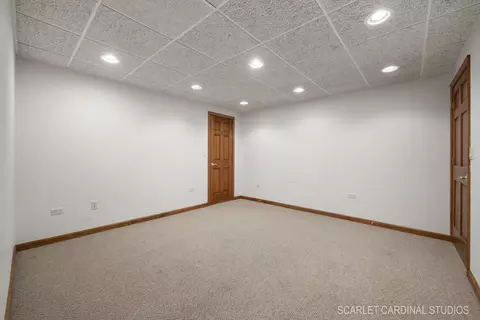 Other - 2223 Stonegate Ln, Wheaton, IL 60189 photo 4 of 4