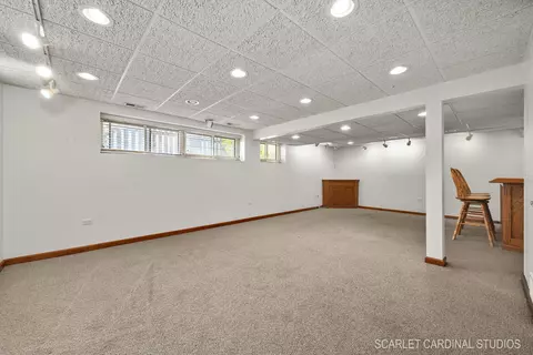 Other - 2223 Stonegate Ln, Wheaton, IL 60189 photo 3 of 4