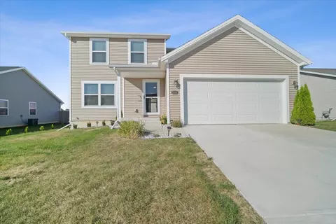 2905 Conlor Dr, Bloomington, IL 61704 photo 1