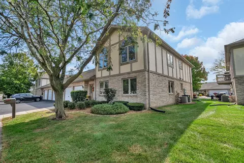 2622 Par Four Ln #2622, Joliet, IL 60436