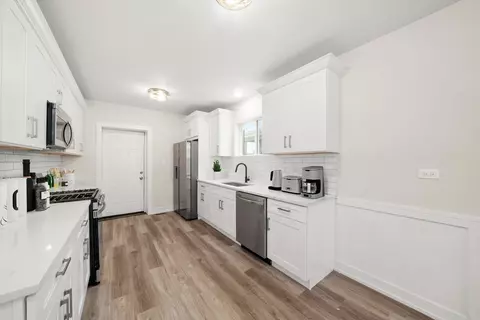 Other - 10011 S Carpenter St, Chicago, IL 60643 photo 2 of 7