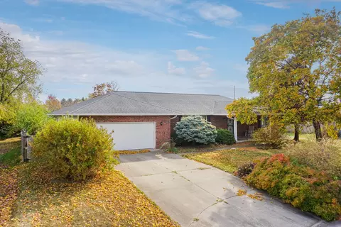 403 Boon Ct, Danvers, IL 61732