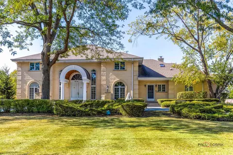 20 Liberty Dr, South Barrington, IL 60010
