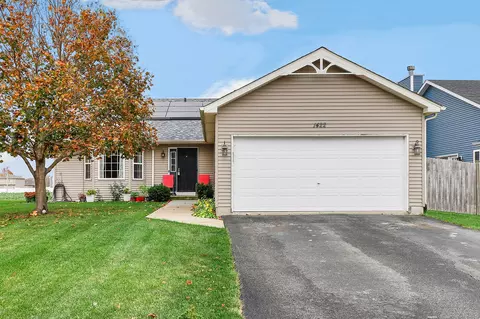 1422 Spring Oaks Dr, Joliet, IL 60431