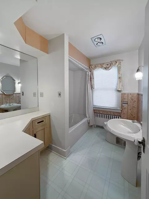 618 S Carroll Ave, Freeport, IL 61032 photo 19