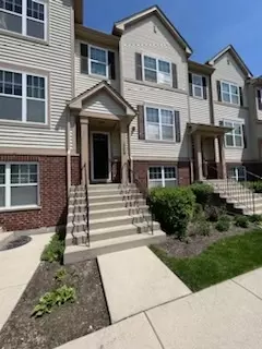 1269 Evergreen Ave, Des Plaines, IL 60016 photo 2