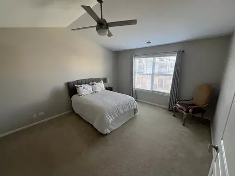 1269 Evergreen Ave, Des Plaines, IL 60016 photo 13