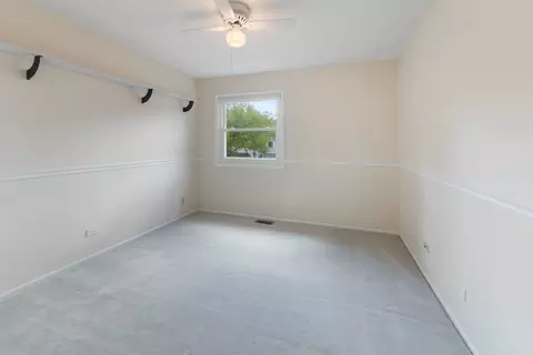 790 W Appletree Ln, Bartlett, IL 60103 photo 24