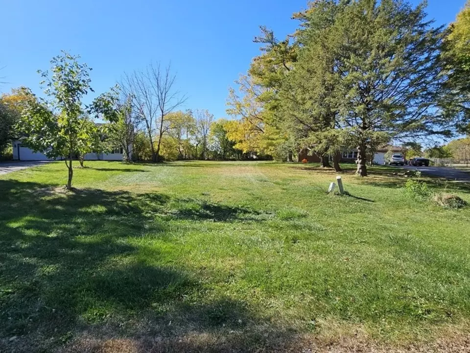  130 Tammy Ln, Lake Holiday, IL 60552 photo 4