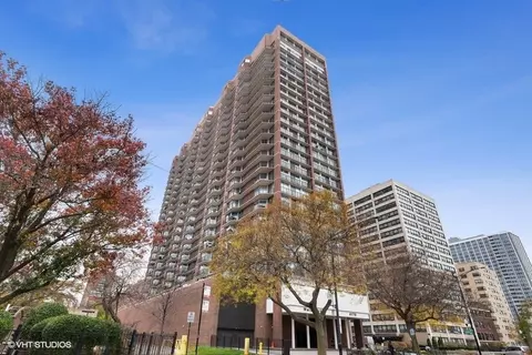 4170 N Marine Dr #9E, Chicago, IL 60613