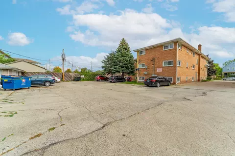 Exterior - 4030 Joliet Ave #2, Lyons, IL 60534 photo 3 of 4