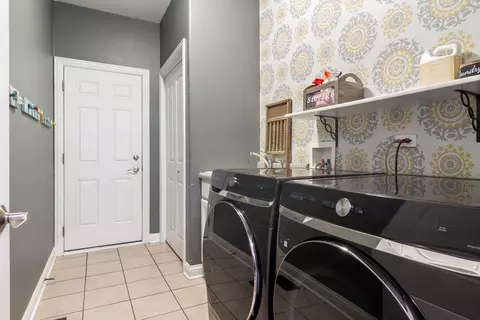 10372 Silver Maple Dr, Saint John, IN 46373 photo 20