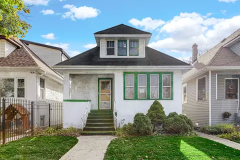 5007 W Potomac Ave, Chicago, IL 60651