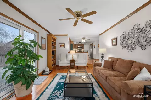 2050 Savannah Rd, Elgin, IL 60123 photo 13