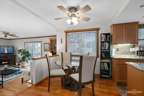 2050 Savannah Rd, Elgin, IL 60123 photo 6