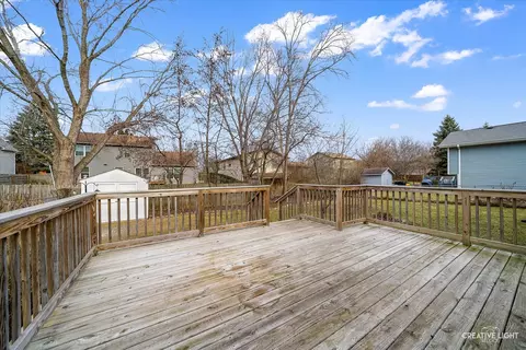 2050 Savannah Rd, Elgin, IL 60123 photo 25