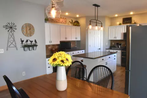 Kitchen - 315 E 8th St, El Paso, IL 61738 photo 5 of 6