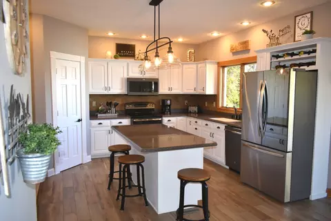 Kitchen - 315 E 8th St, El Paso, IL 61738 photo 2 of 6