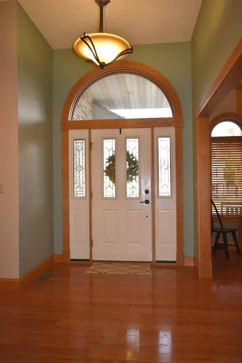 Entry Way - 315 E 8th St, El Paso, IL 61738 photo 1 of 2