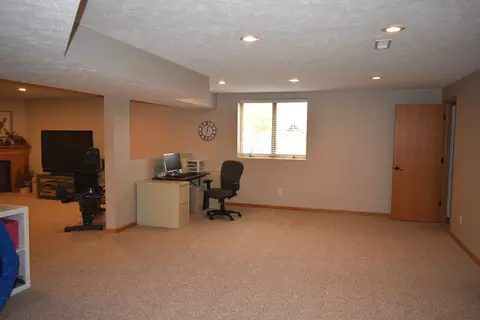 Other - 315 E 8th St, El Paso, IL 61738 photo 12 of 15