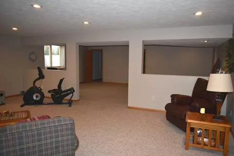 Living - 315 E 8th St, El Paso, IL 61738 photo 4 of 4