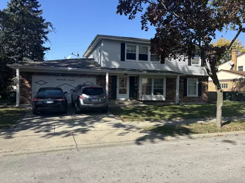 9270 N Courtland Dr, Niles, IL 60714
