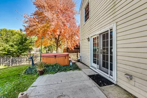 Exterior - 127 Wallace St, Bartlett, IL 60103 photo 4 of 8