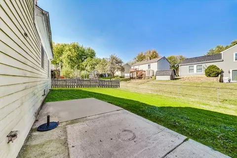 Exterior - 127 Wallace St, Bartlett, IL 60103 photo 8 of 8