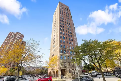 4940 S East End Ave #4B, Chicago, IL 60615