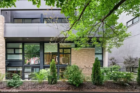 919 N Wolcott Ave #103, Chicago, IL 60622