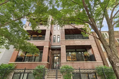 2848 N Sheffield Ave #3N, Chicago, IL 60657