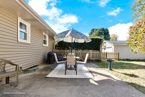 616 S 3rd St, West Dundee, IL 60118 photo 28