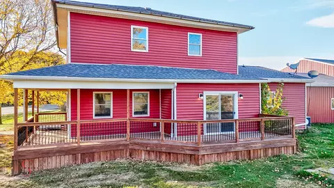 Exterior - 3280 E 2153rd Rd, Ottawa, IL 61350 photo 3 of 5