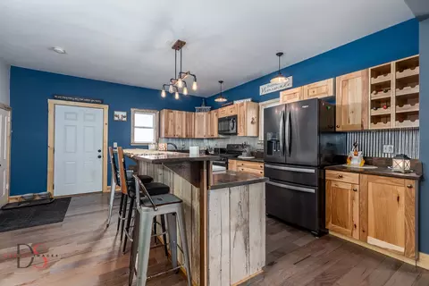 Kitchen - 3280 E 2153rd Rd, Ottawa, IL 61350 photo 1 of 4