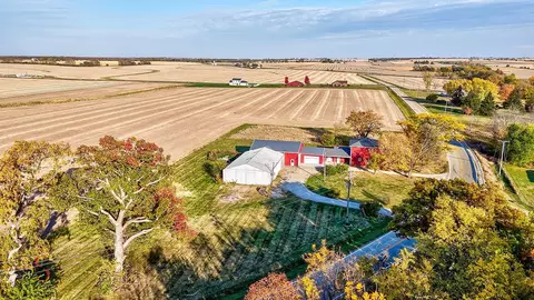 View/Area - 3280 E 2153rd Rd, Ottawa, IL 61350 photo 1 of 3