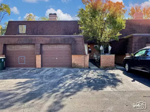 137 W Lake Cook Rd, Palatine, IL 60074