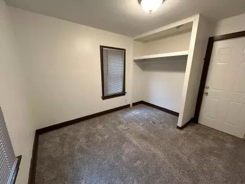 1055 S West Ave, Kankakee, IL 60901 photo 3