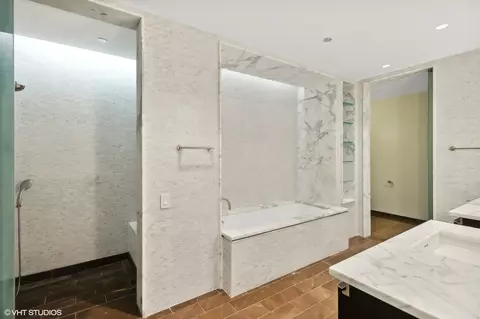77 E Walton St #28B, Chicago, IL 60611 photo 21