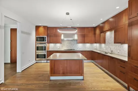 77 E Walton St #28B, Chicago, IL 60611 photo 13